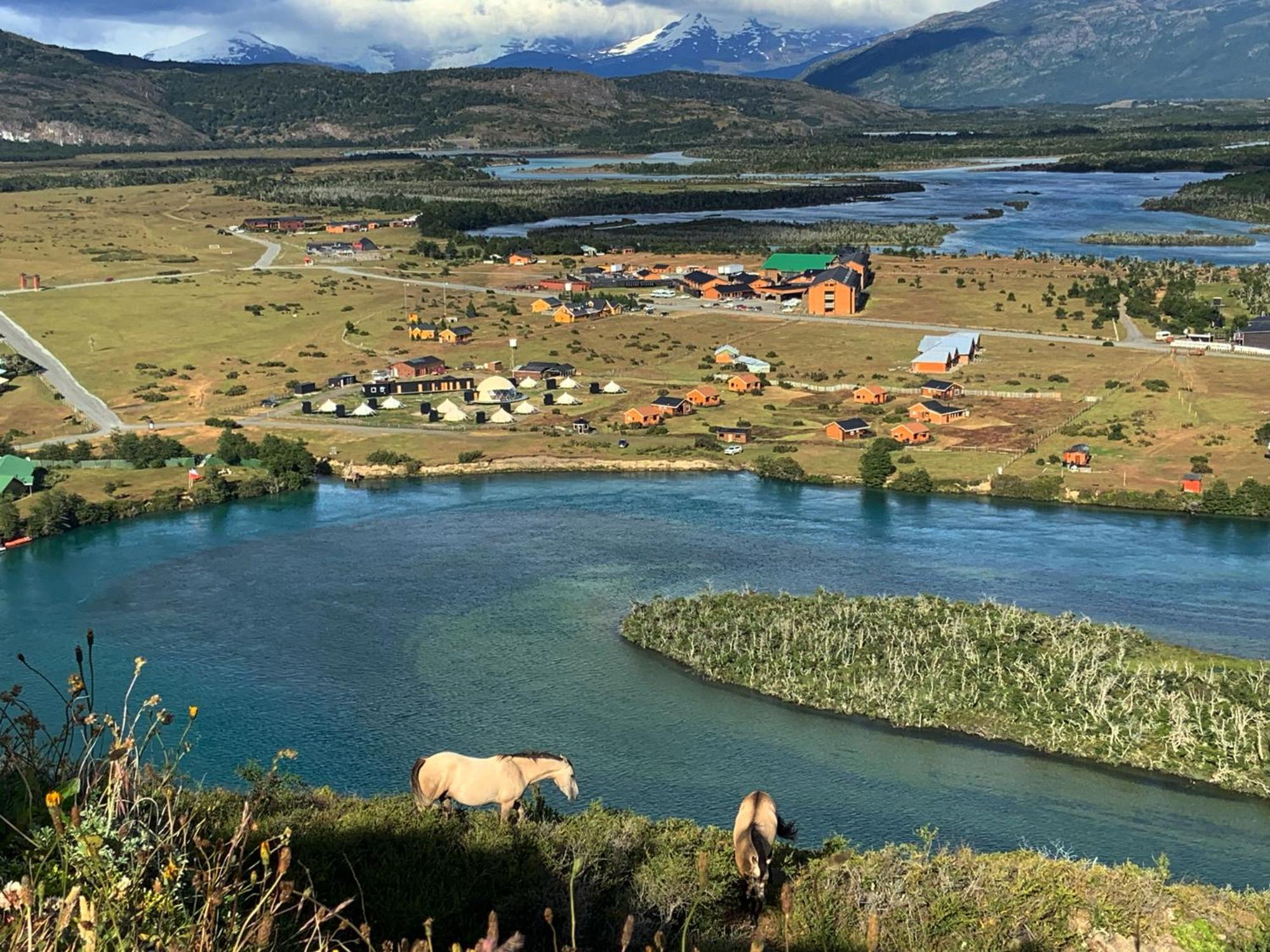 Chilenativo Riverside Camp Torres del Paine Nemzeti Park Kültér fotó